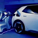 Il robot caricabatterie di volkswagen