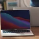 La versione del macbook pro di intel senza bordi È migliore dell'originale, ma...