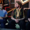 I protagonisti della serie Silicon Valley alle prese in un Let's Play di Dark Souls III
