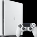 Sony annuncia la PlayStation 4 Slim Glacier White