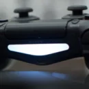 In arrivo un adattatore wireless per il DualShock 4 su PC